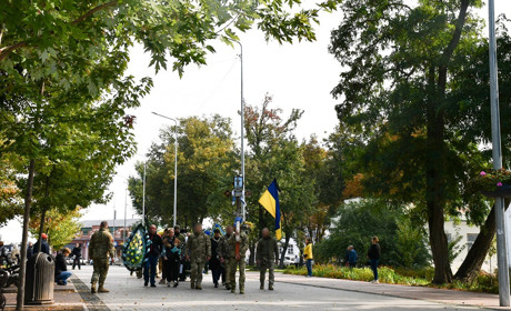Ніжинській громаді провели в останню путь загиблого воїна Володимира Борща