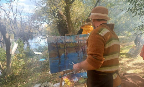 Митці з Одеси, Києва та Дніпра презентували свої полотна в Жовтих Водах
