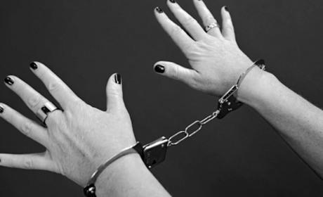 Побила цеглою і втопила: мешканку Ізмаїла засуджено за умисне вбивство