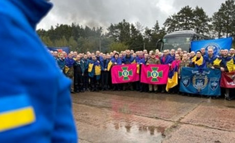 Звільнені з полону військові отримуватимуть 50 тисяч гривень на місяць під час лікування