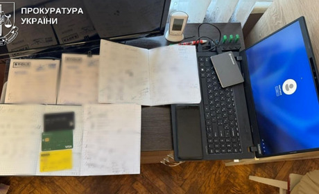 Керівництво військової адміністрації на Херсонщині заробляло на підлеглих — підозра у корупції