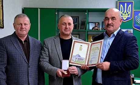Керівника Чортківського району нагороджено Почесною Грамотою Верховної Ради України