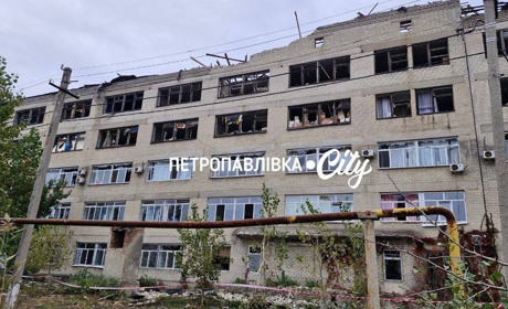 Ніч у Петропавлівці: дрони, вибухи і лікарня під ударом