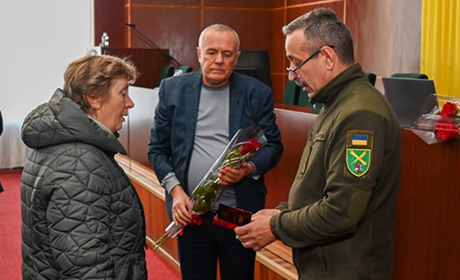 Нагороджено посмертно: на Кагарличчині ордени ще чотирьох Героїв-земляків передали їх рідним
