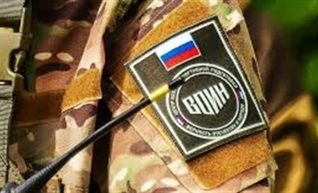 Росія вчить дітей воювати: офіцери окупаційних військ тренують українських підлітків