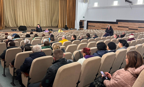 Громадські слухання у Золотоноші: чи можна запобігти підвищенню тарифів на воду?