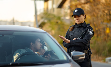 У Гадячі водій вантажівки намагався підкупити поліцеських