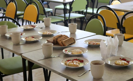 Сонячна електростанція та ремонт їдальні: у Біляївці відбулося засідання виконкому