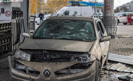 У Сумах росіяни вдарили дроном по автозаправці — є поранені