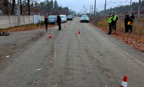 На Житомирщині у ДТП загинув 7-річний велосипедист: поліція розслідує трагедію