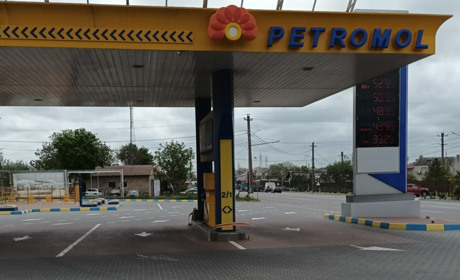 Перевірка АЗС "Petromol" в Одеському районі: виявили порушення, компанія вже все виправила