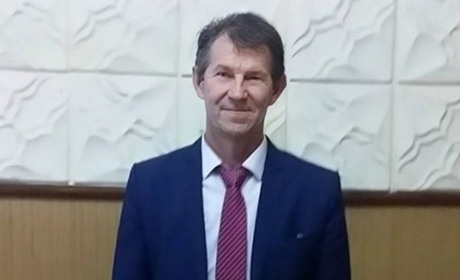 Пішов з життя директор бердянської школи №9 Микола Закоморний