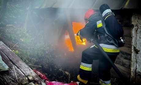 У Почаєві пожежа пошкодила приватну будівлю