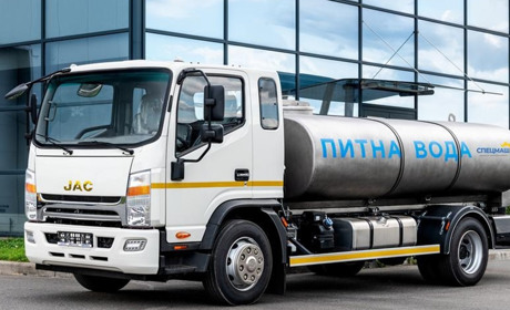 Переяславська міськрада хоче придбати машину за 4,6 млн грн для підвезення питної води