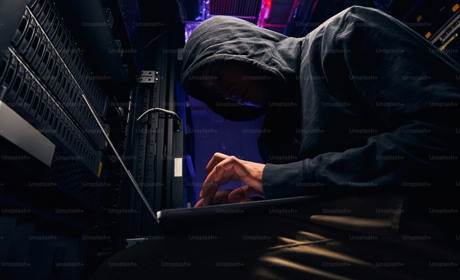 Шахраї ошукали кременчанку майже на 100 тисяч гривень