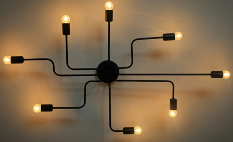 ДТЕК закликає жителів Київщини: не вмикайте прилади одночасно після відновлення світла