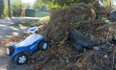 У Гадячі оштрафували місцеву жительку за викидання сміття у невстановленому місці