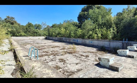 У Жовтих Водах стартував ремонт літнього басейну: деталі