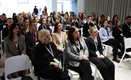 Молодіжний форум: юні лідери Хмельниччини визначили пріоритети розвитку області на 2026 рік