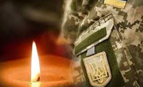 На щиті повертається додому Герой: у Старокостянтинові попрощаються із захисником