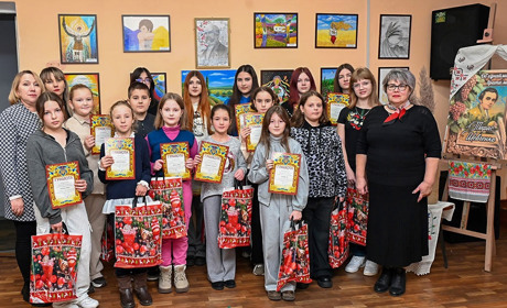 У Кагарлицькій школі мистецтв обрали найкращі роботи на конкурсі «Об’єднаймося ж, брати мої»