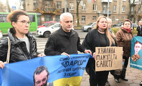 Червоне світло пам’яті: на Одещині щодня вмикатимуть сигнал зупинки світлофорів о 9:00