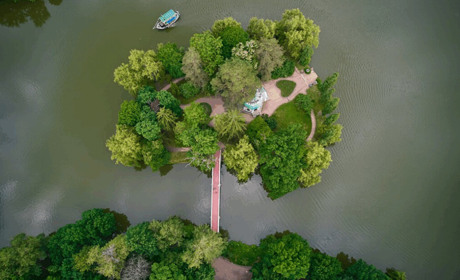 Острів Анти-Цирцеї з «Софіївки» — у десятці найкращих фото конкурсу «Вікі любить Землю 2025»