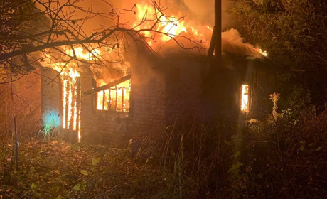 Росіяни знищили житло людей у двох селах Есманьської громади