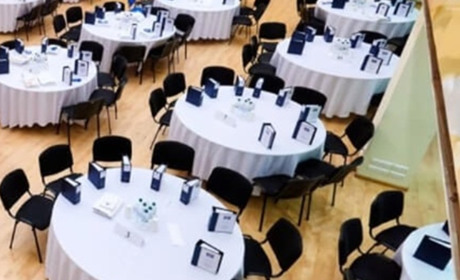 Як вибрати скатертини для корпоративу чи весілля