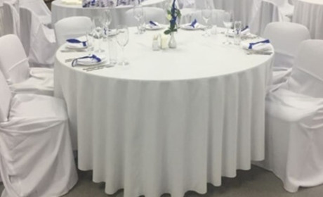 10 стильних варіантів оформлення столів за допомогою текстилю