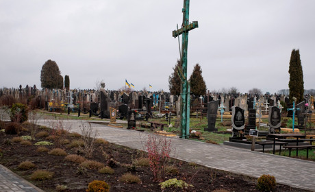 У Полонській громаді ховатимуть померлих одиноких мешканців за кошти з місцевого бюджету