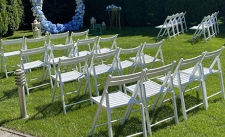 Як організувати lounge-зону: меблі, світло, розсадка