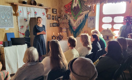 Традиції святкування Різдва в Україні: лекція у Гадяцькому історико-краєзнавчому музеї