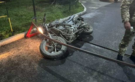 Чоловік на мотоциклі намагався прорватися через кордон у Румунію: ВІДЕО