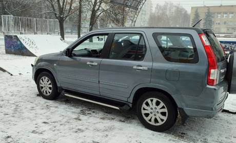 Автівка як «розхідний матеріал»: Волонтери «Шостка-Добро» передали транспорт на фронт
