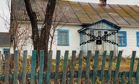 У Новоолександрівці Нижньосірогозької громади продовжується “віджим” майна окупантами