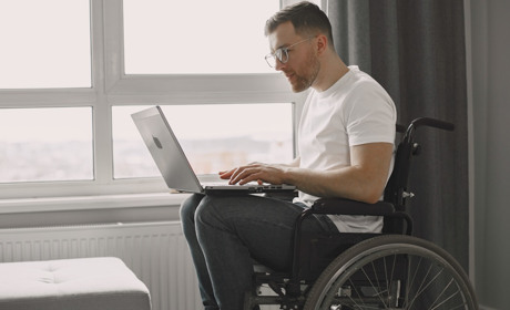 Послуги поза чергою: де закон гарантує пріоритет людям з інвалідністю