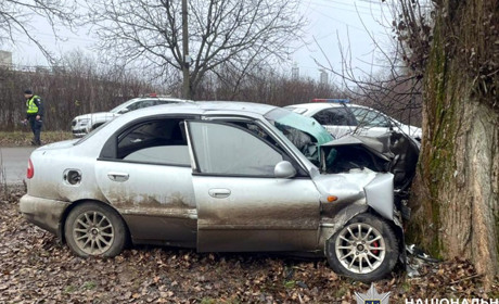 ДТП у Старокостянтинові: троє пасажирів госпіталізовані