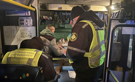 Порушення режиму праці водіїв: на Дрогобиччині перевірили приміські маршрути