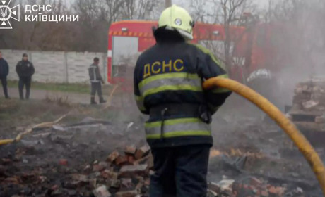 Пожежа у Великій Снітинці: вогонь забрав життя чоловіка