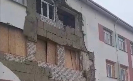 На Херсонщині армія рф атакувала житлові квартали, критичну та соціальну інфраструктуру