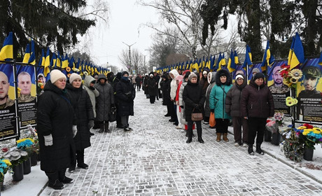 Ще четверо Захисників України приєдналися до побратимів у вічному строю на Алеї Слави в Кагарлику