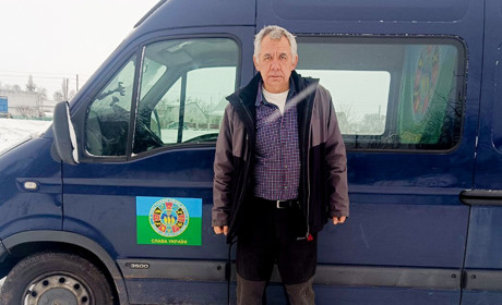 Нове життя волонтерського буса: як аграрії Кагарличчини допомагають волонтерам тримати стрій