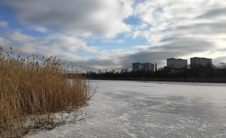 Обережно: тонкий лід! Прості правила поведінки на кризі