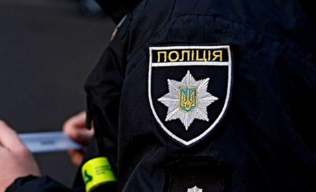 У Переяславі "біля танку" в дворі виявили труп 53-річного чоловіка: хроніка поліції