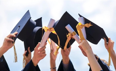 У держбюджеті-2026 суттєво збільшили фінансування студентських стипендій: що зміниться