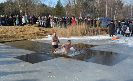 Розклад освячення води та богослужіння на Водохреща у храмах Переяславщини 6 січня