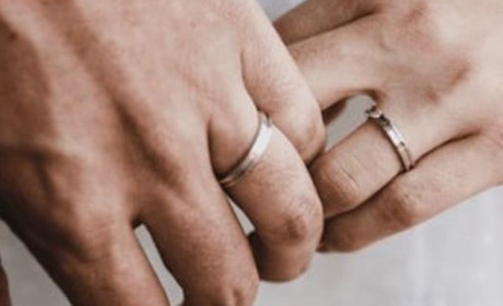 Зміна прізвища після років шлюбу: у Мін’юсті пояснили, чи це можливо та як працює в Україні