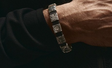 Шкіряний чоловічий браслет зі срібними вставками: варіанти комбінацій