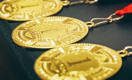 Корпоративні нагороди, які мотивують: як вибрати найкраще для команди